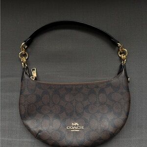 Coach Payton Shoulder Bag